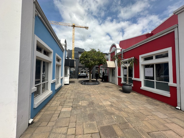 To Let commercial Property for Rent in Woodstock Western Cape